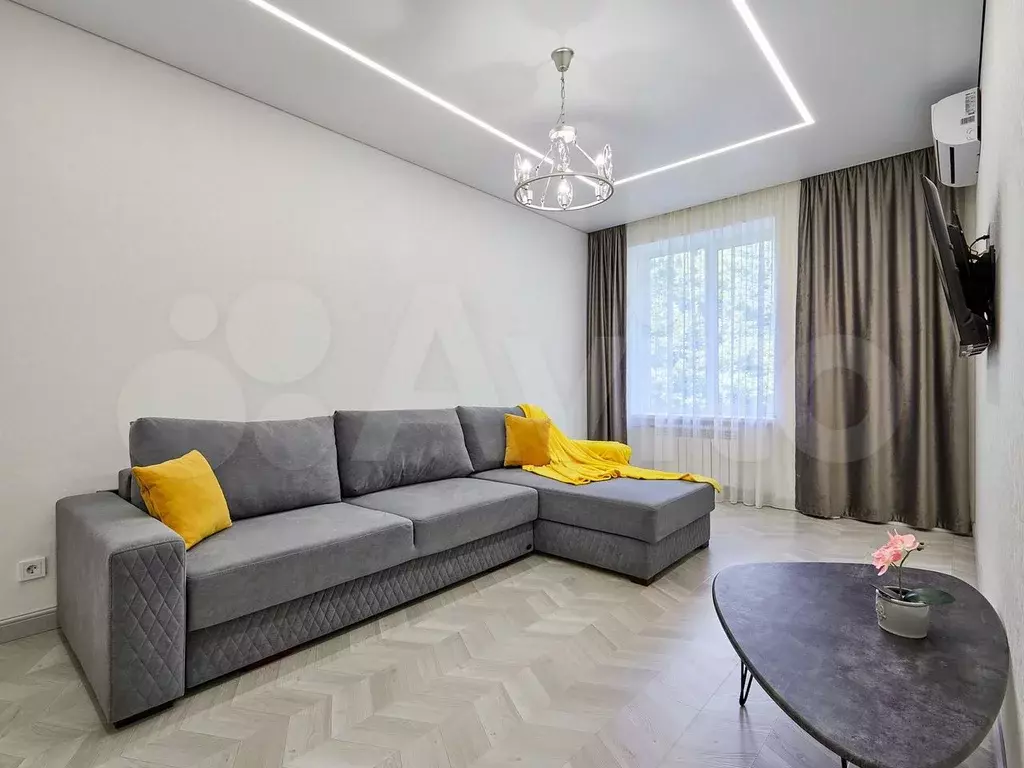 Комната 20 м в 2-к., 2/3 эт. - Фото 0