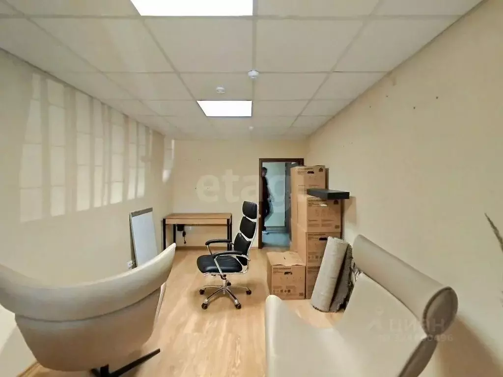 Офис в Самарская область, Самара ул. Советской Армии, 240б (100 м) - Фото 1