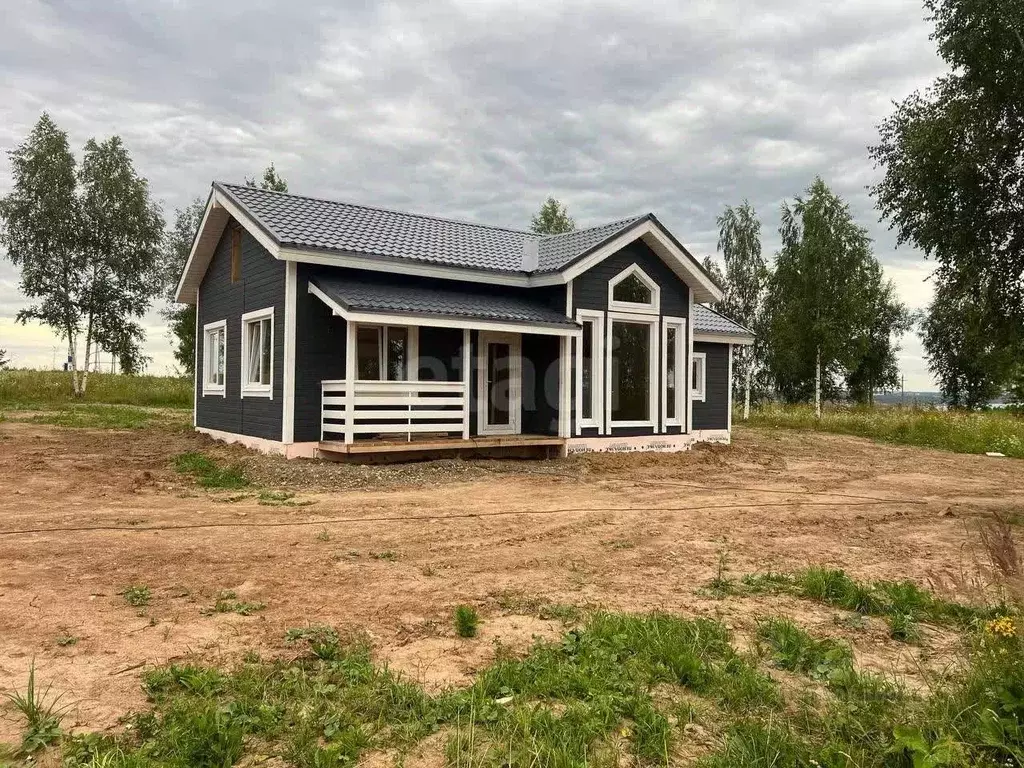 Дом в Пермский край, Добрянский муниципальный округ, д. Городище ул. ... - Фото 2