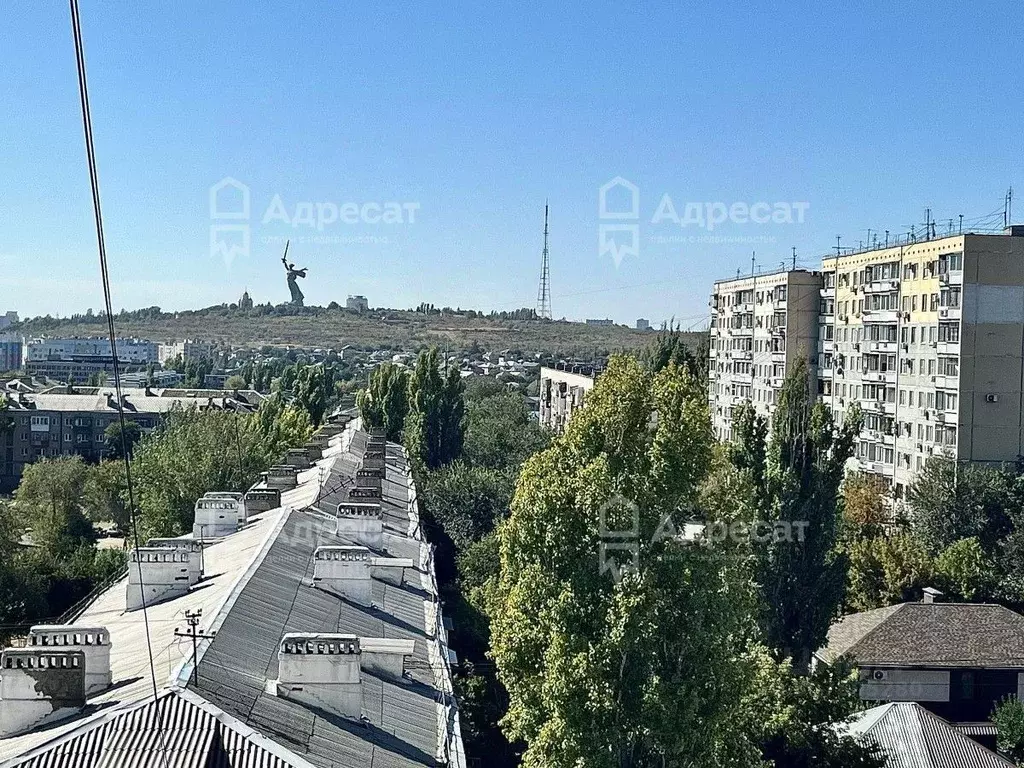 2-к кв. Волгоградская область, Волгоград Варшавская ул., 4 (53.6 м) - Фото 0
