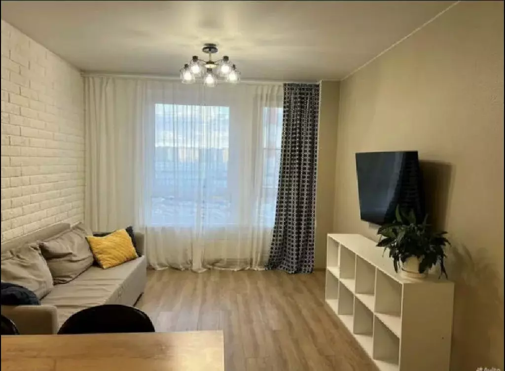 Продается 2-комнатная квартира - Фото 1