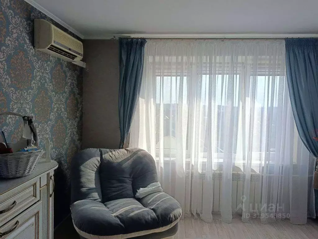 3-к кв. Белгородская область, Белгород ул. Плеханова, 10А (73.4 м) - Фото 1