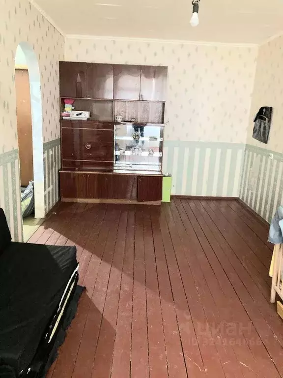 1-к кв. Ленинградская область, Лужский район, Скребловское с/пос, пос. ... - Фото 2