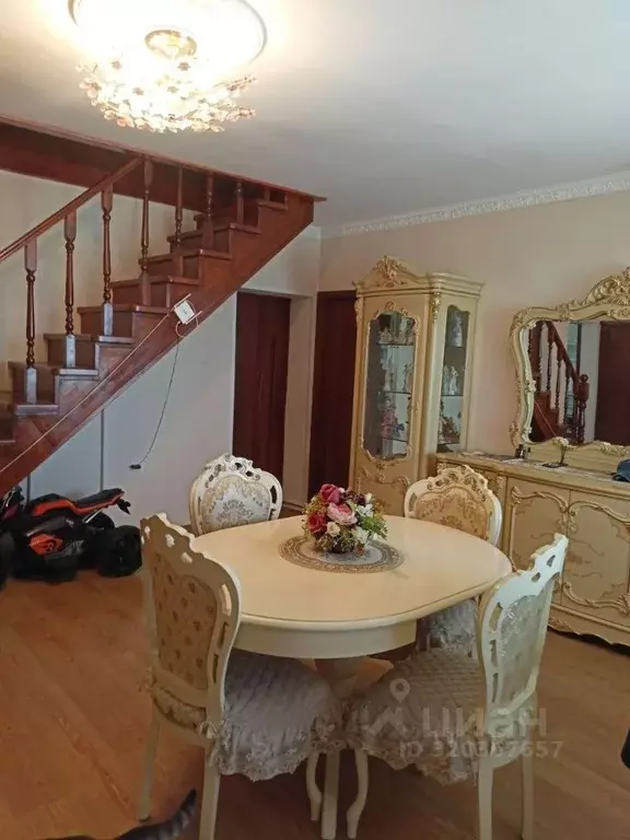 Дом в Белгородская область, Белгород Извилистый пер., 3А (110 м) - Фото 0