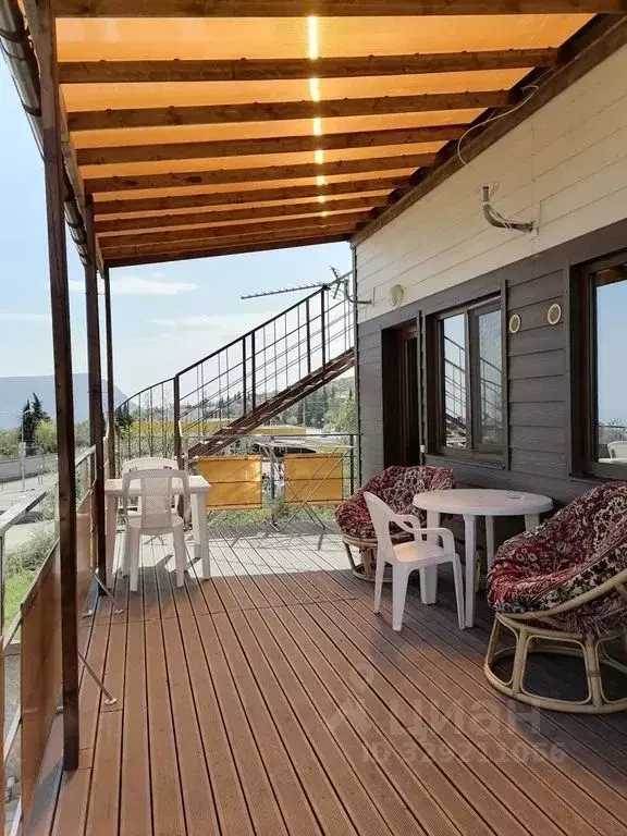 Комната Крым, Алушта муниципальный округ, с. Кипарисное ул. ... - Фото 1