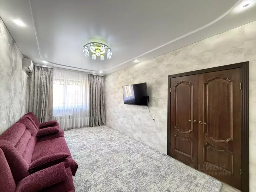 2-к кв. Астраханская область, Астрахань Имени Бабаевского мкр, ул. ... - Фото 1