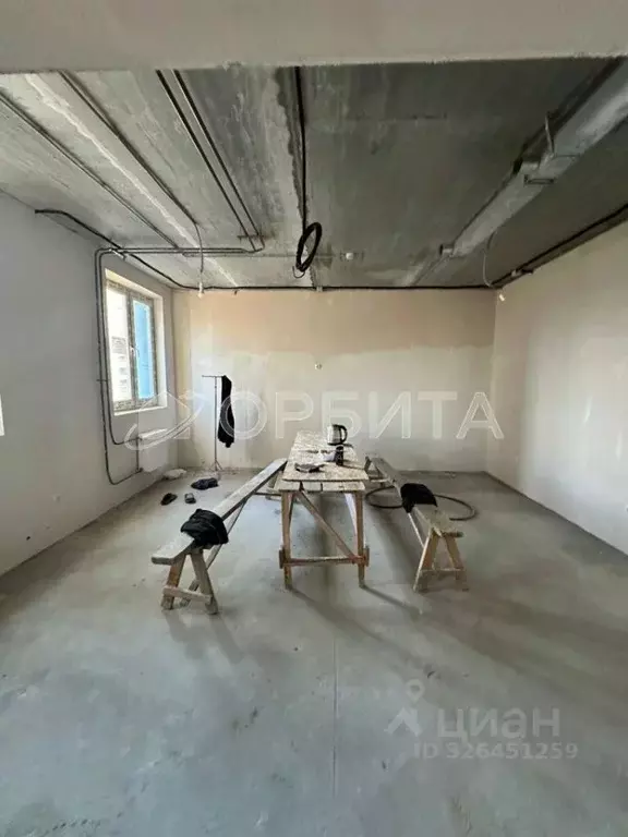 Помещение свободного назначения в Тюменская область, Тюмень ул. Героев ... - Фото 1