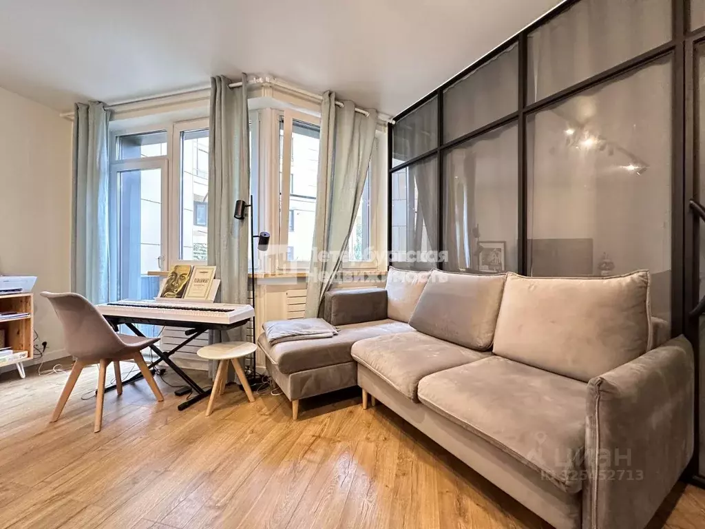 Студия Санкт-Петербург Петровский просп., 24к3 (38.3 м) - Фото 0