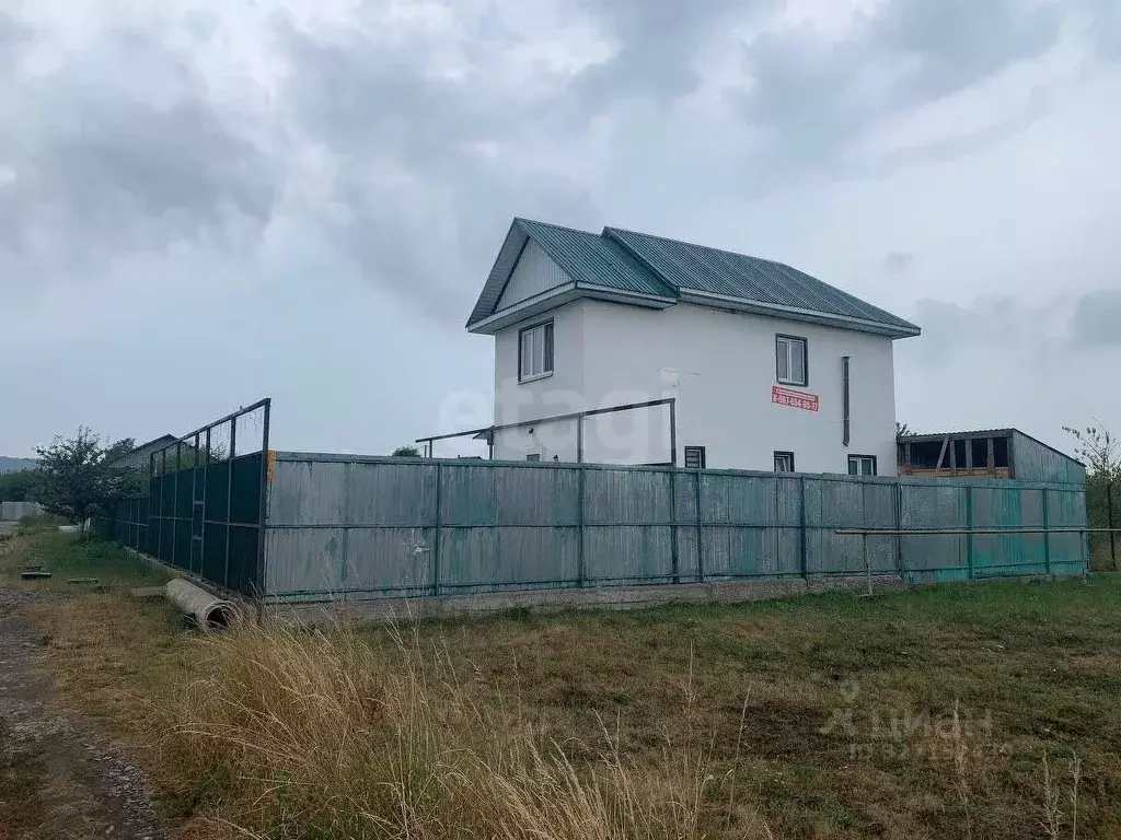 Дом в Адыгея, Майкопский район, Тимирязевское с/пос, Шунтук хут. ул. ... - Фото 1