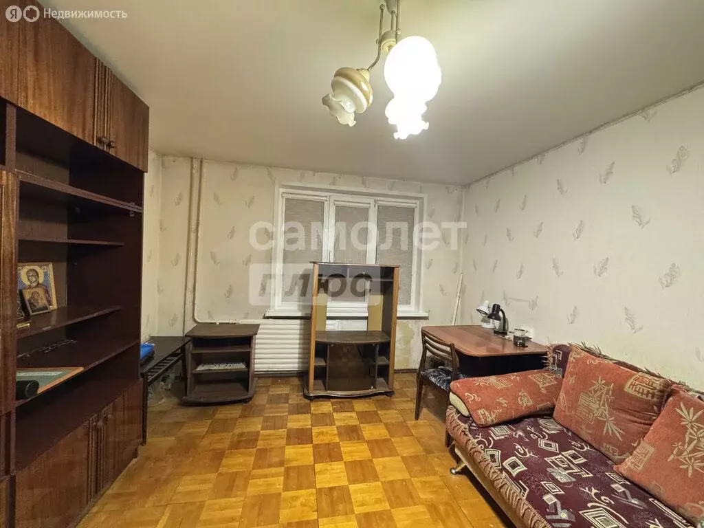 3-комнатная квартира: Ижевск, улица Коммунаров, 179 (54 м) - Фото 1