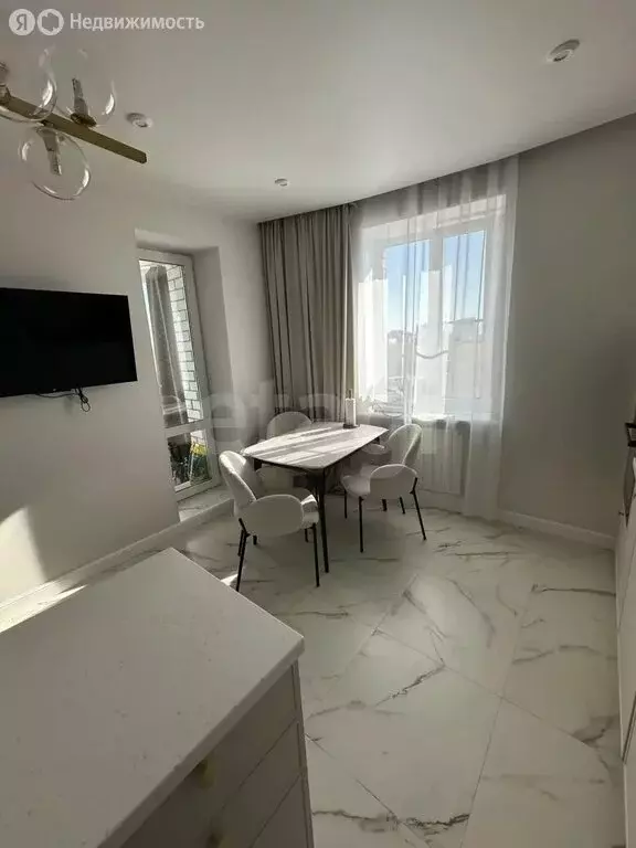 2-комнатная квартира: Новый Уренгой, район Северная Жилая Часть, ... - Фото 2