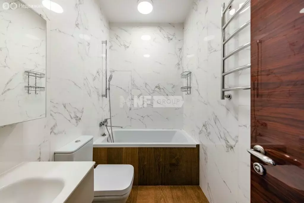 Дом в деревня Лапино, КП Новое Лапино (400 м) - Фото 1