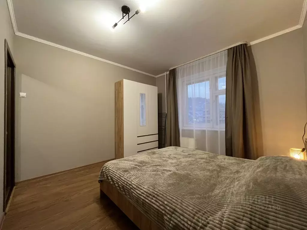 2-к кв. Алтай, Горно-Алтайск Коммунистический просп., 92 (53.1 м) - Фото 2