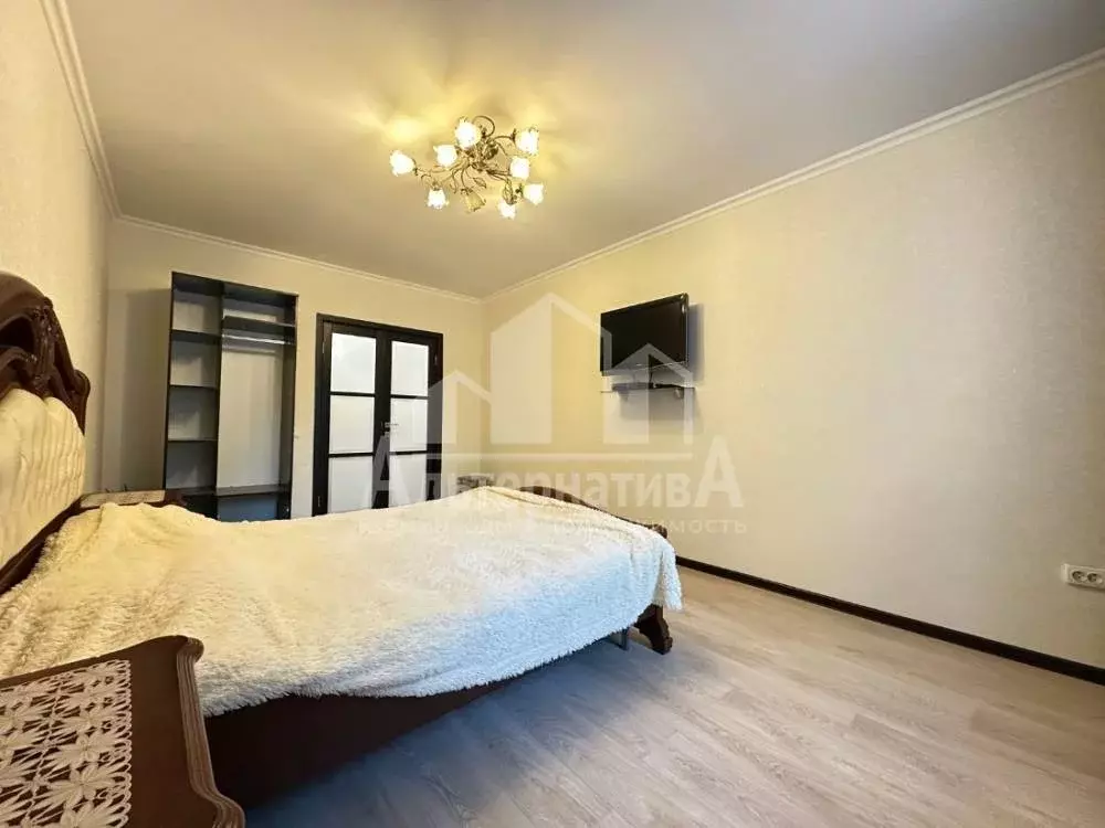 Продаётся 1-к квартира, 42 м - Фото 1