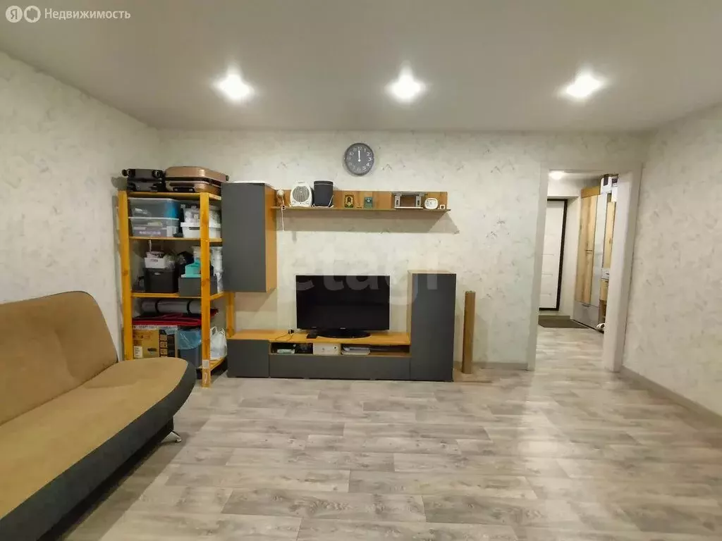 2-комнатная квартира: Горно-Алтайск, улица Григория Чорос-Гуркина, 68 ... - Фото 1