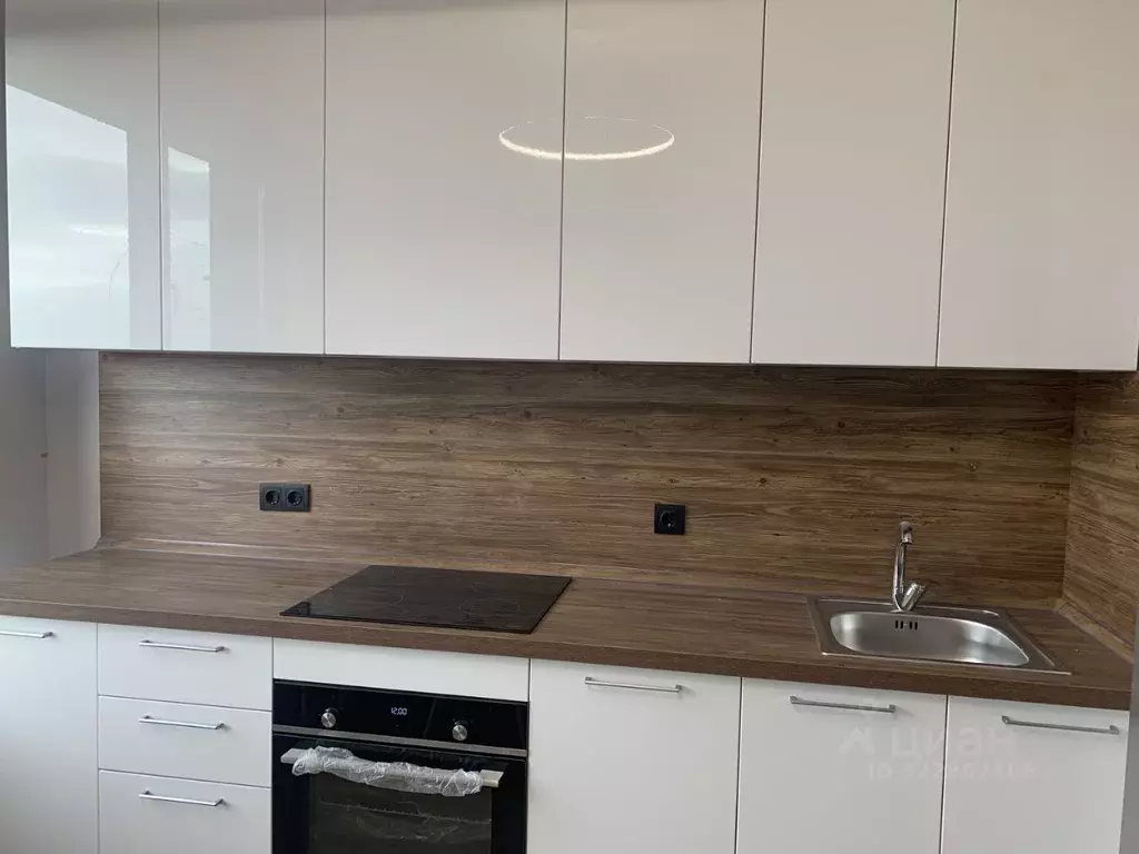 1-к кв. Московская область, Одинцовский городской округ, с. Лайково, ... - Фото 0