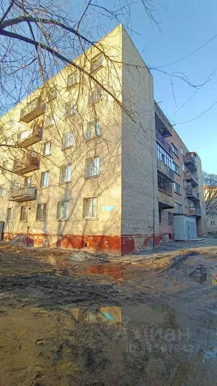 Комната Омская область, Омск Городок Нефтяников мкр, ул. 50 лет ... - Фото 0
