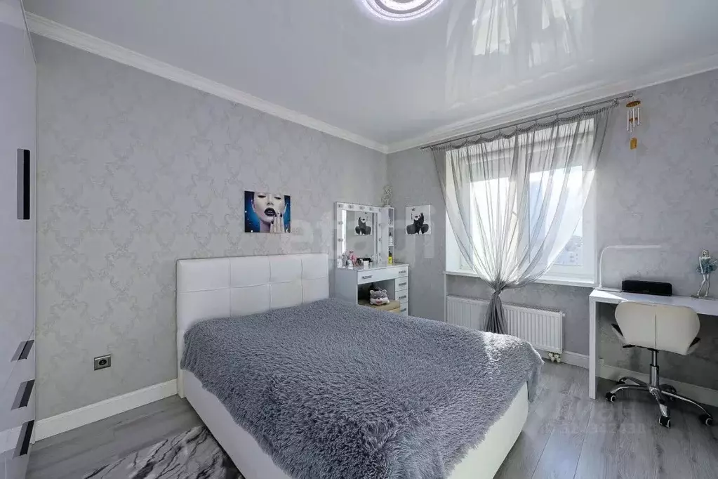 2-к кв. Калининградская область, Калининград ул. Юрия Гагарина, 101 ... - Фото 1