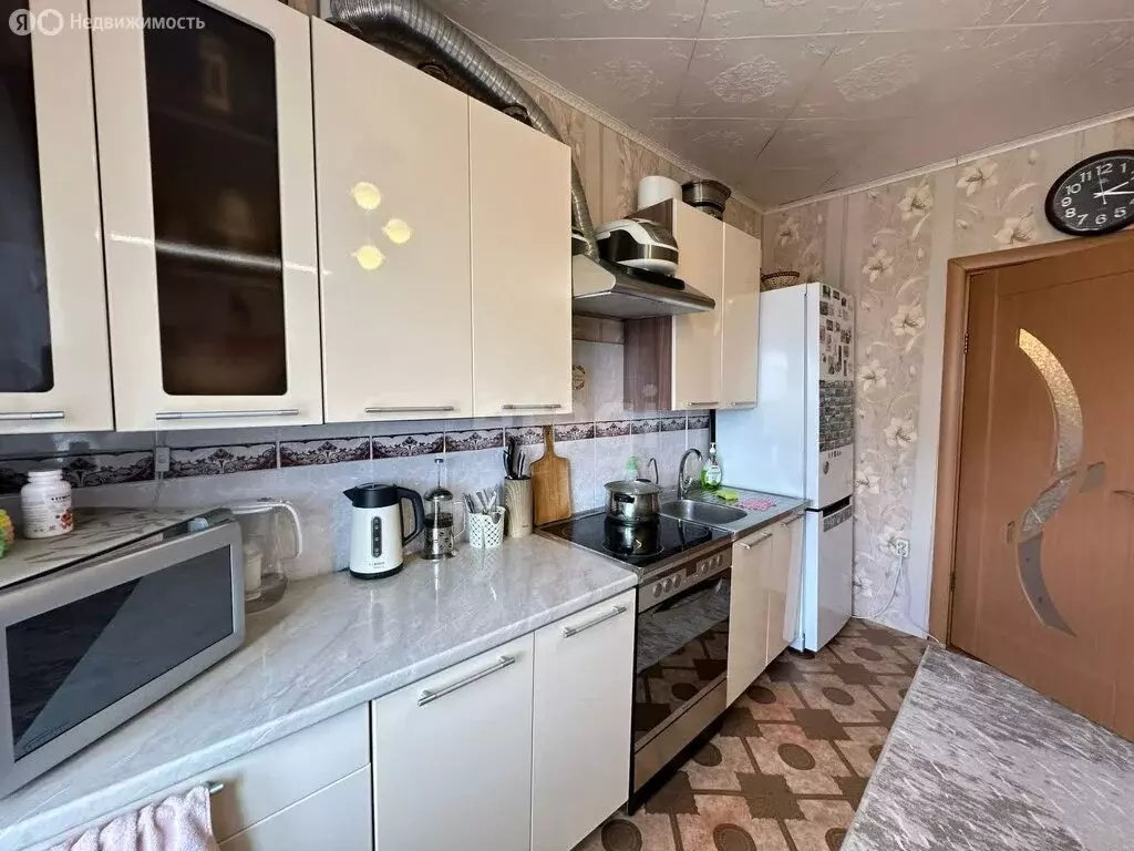 3-комнатная квартира: Норильск, улица Лауреатов, 61 (69.2 м) - Фото 0