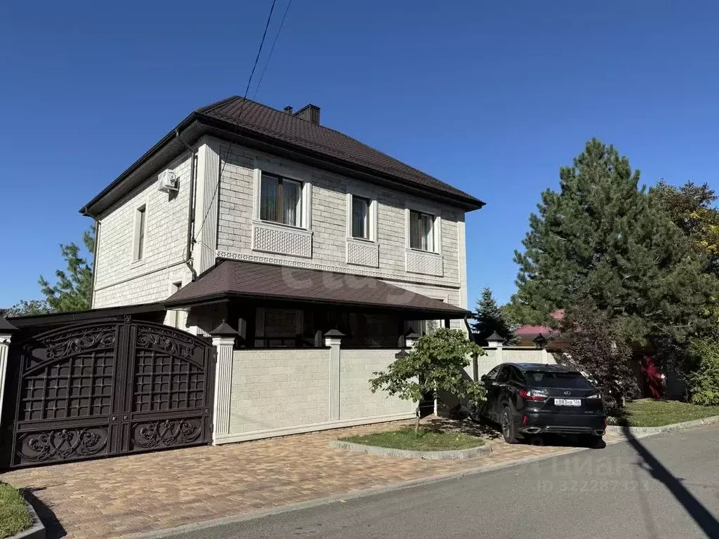 Дом в Ставропольский край, Ставрополь № 8 мкр, проезд Ясная Поляна, 38 ... - Фото 1