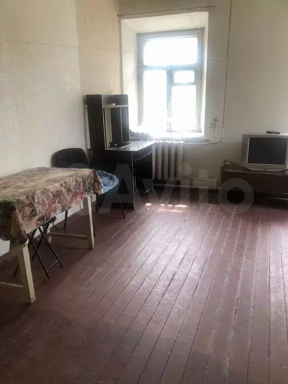 Комната 20 м в 5-к., 2/2 эт. - Фото 0