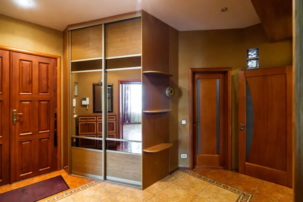 Продаётся 4-к квартира, 154 м - Фото 1