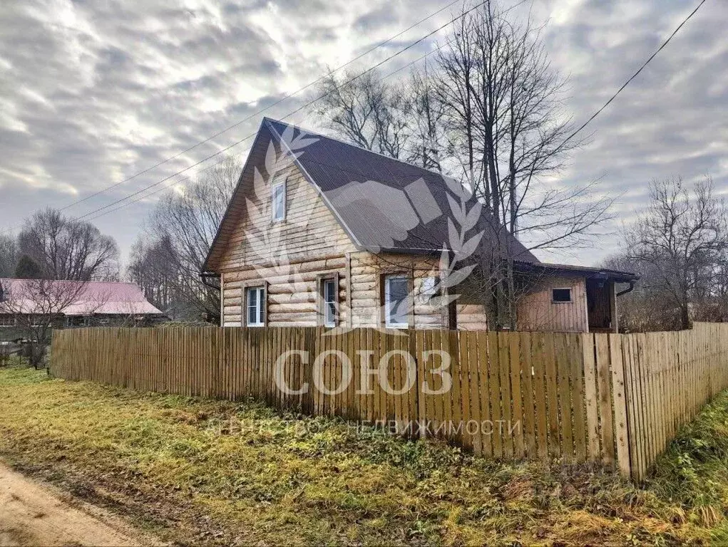 Дом в Калужская область, Мещовск городское поселение, с. Рудники ул. ... - Фото 1