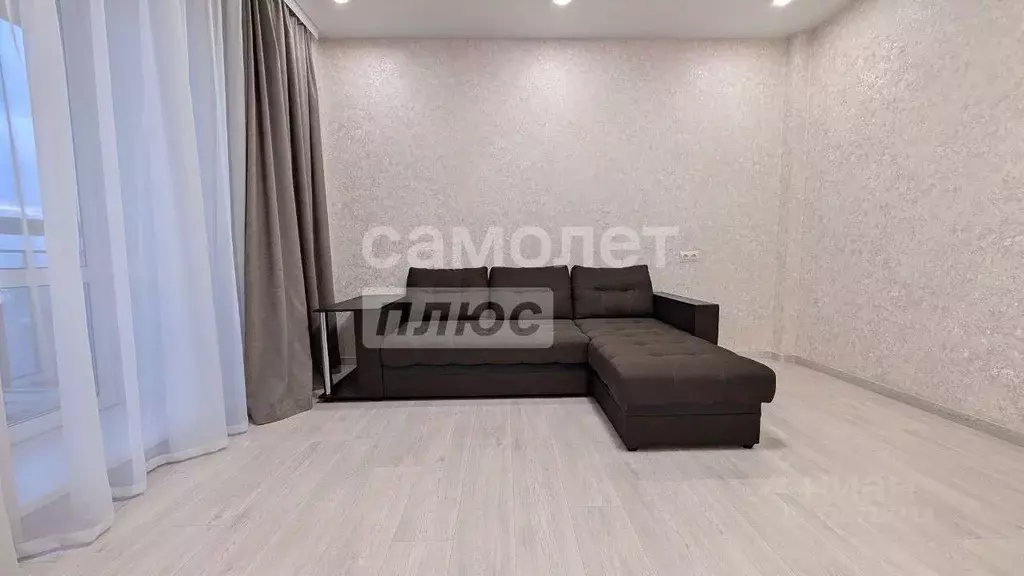 1-к кв. Иркутская область, Иркутск Амурский проезд, 8 (42.0 м) - Фото 1