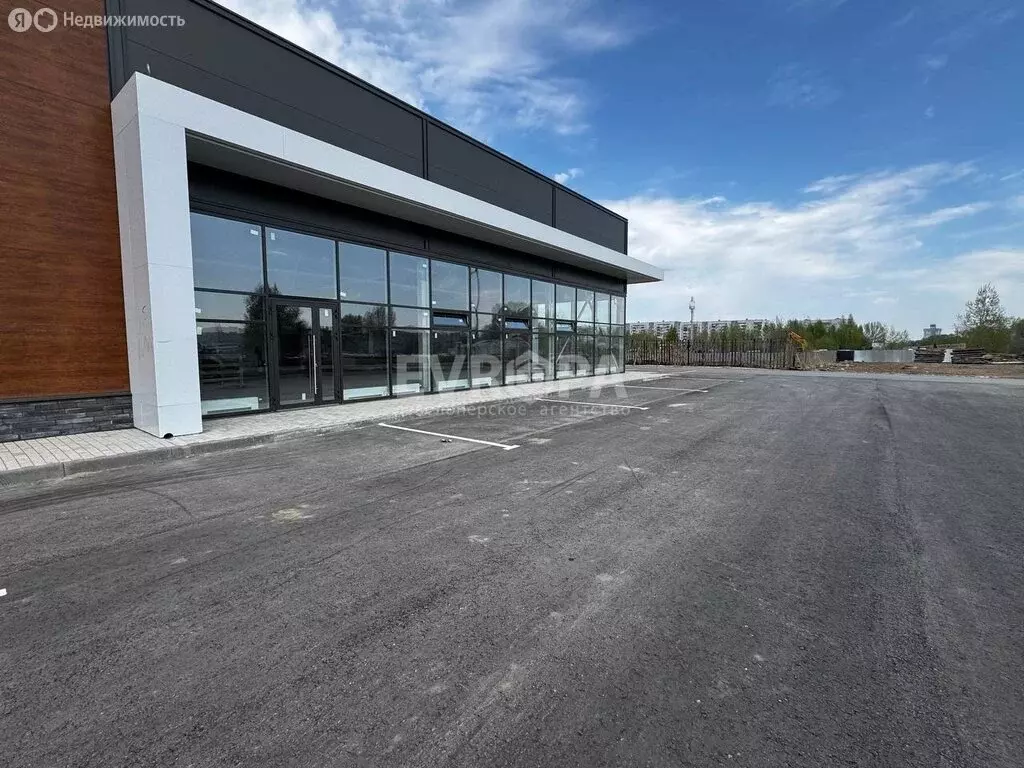 Торговая площадь (216 м) - Фото 1