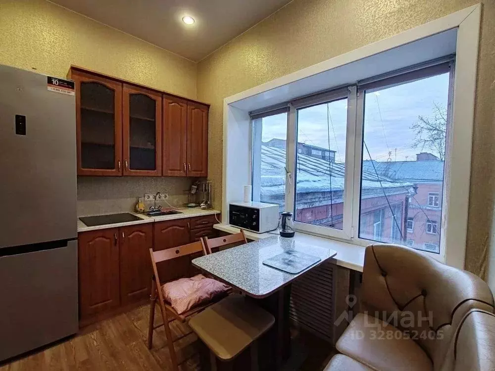 2-к кв. Иркутская область, Иркутск пер. МОПРА, 6 (31.7 м) - Фото 1