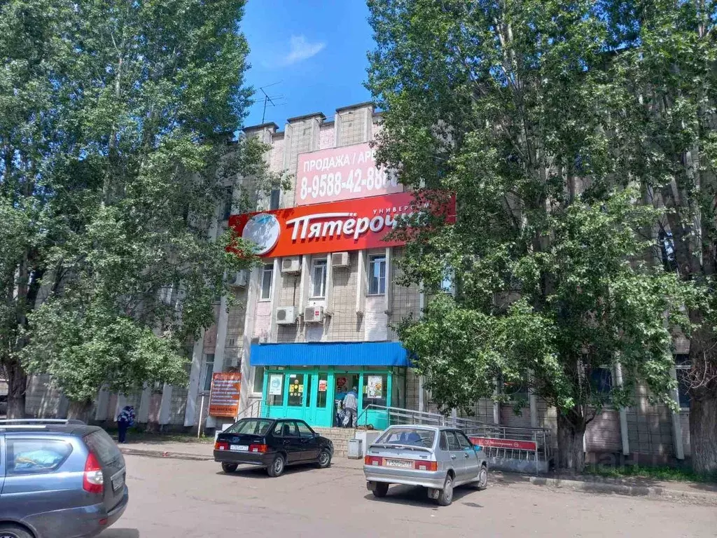 Торговая площадь в Ульяновская область, Димитровград просп. ... - Фото 0