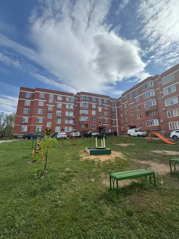 Продаётся 2-к квартира, 66 м - Фото 0