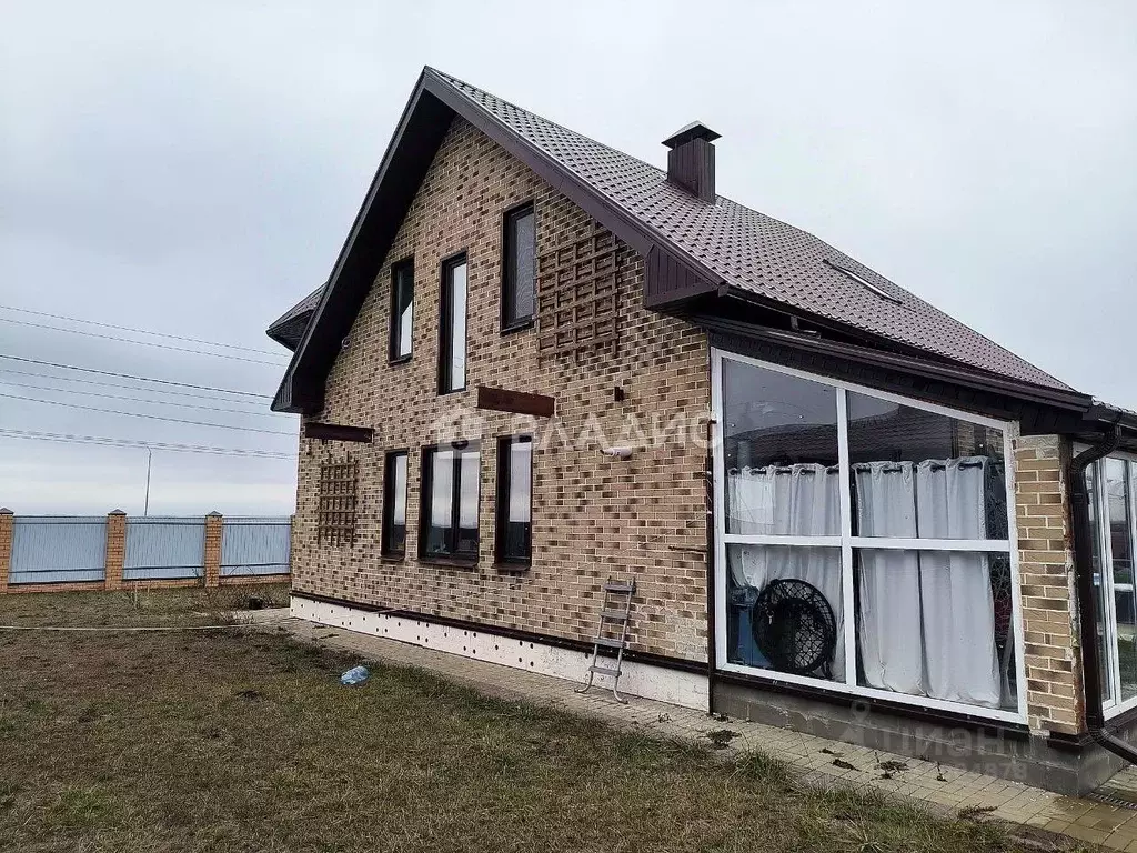 Дом в Белгородская область, Белгородский район, Головинское с/пос, с. ... - Фото 1