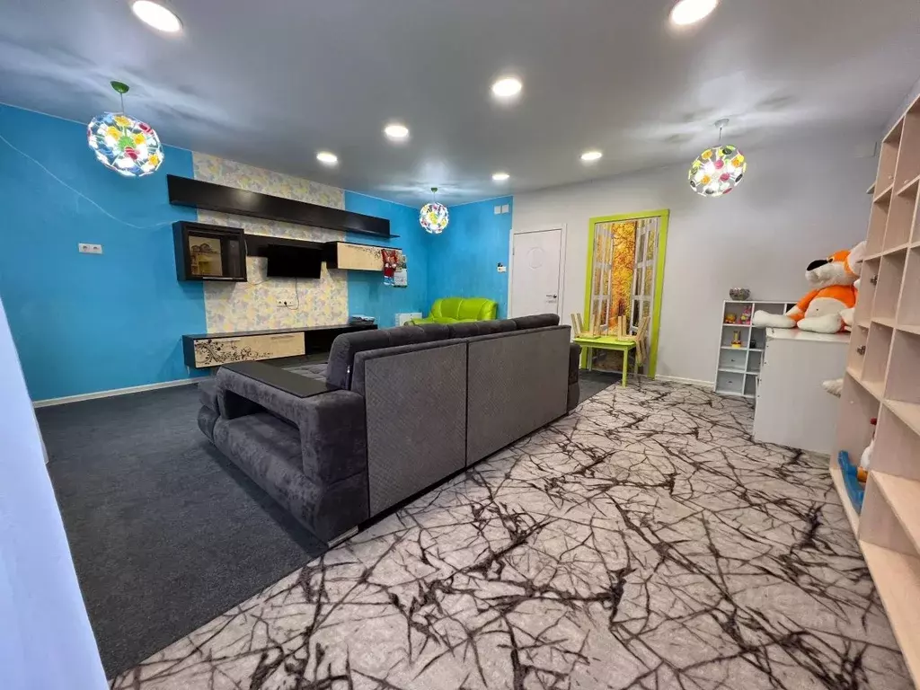 2-к кв. Кировская область, Киров ул. Садаковская, 6 (72.0 м) - Фото 2