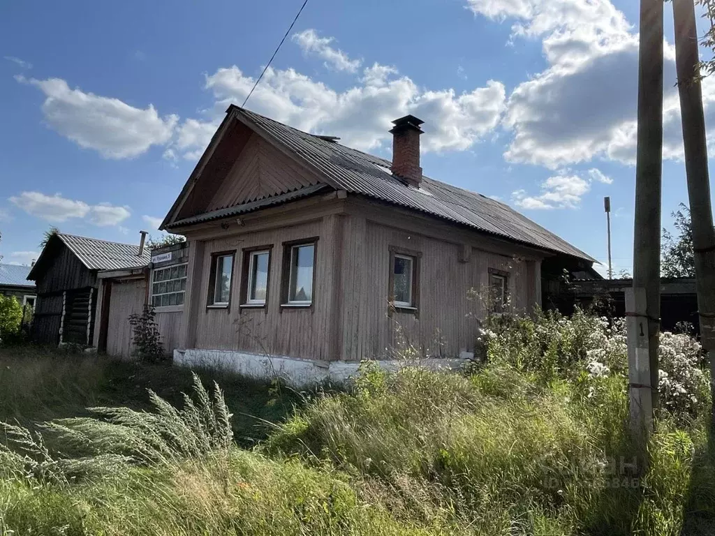 Дом в Свердловская область, Белоярский городской округ, д. Гилева ул. ... - Фото 0