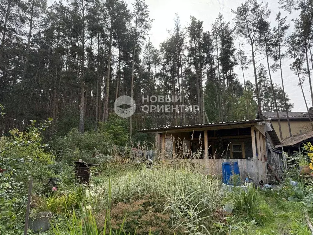 Дом в Свердловская область, Екатеринбург Сад имени Старых Большевиков ... - Фото 1