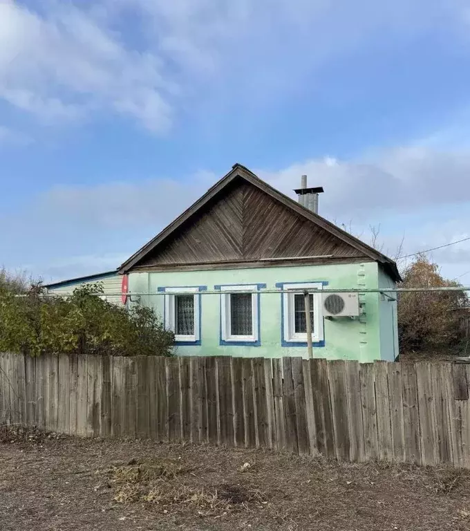 Дом в Волгоградская область, Среднеахтубинский район, Рахинское с/пос, ... - Фото 1