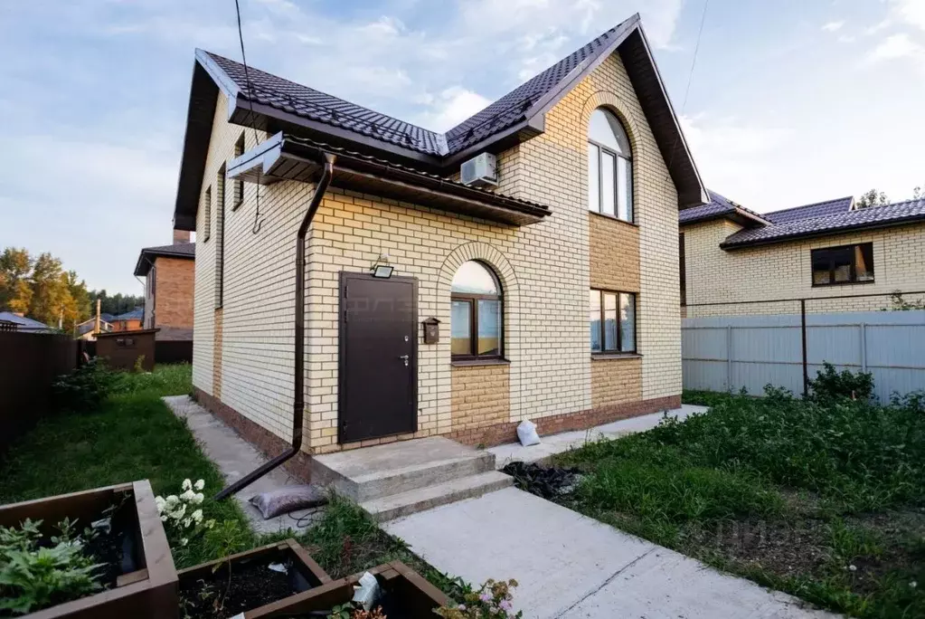 Дом в Татарстан, Казань ул. Мухамедьяра (127 м) - Фото 1