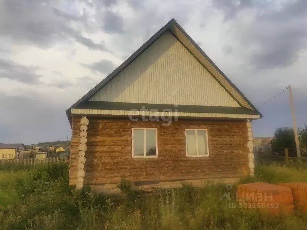 Дом в Башкортостан, Ишимбайский район, Урман-Бишкадакский сельсовет, ... - Фото 0