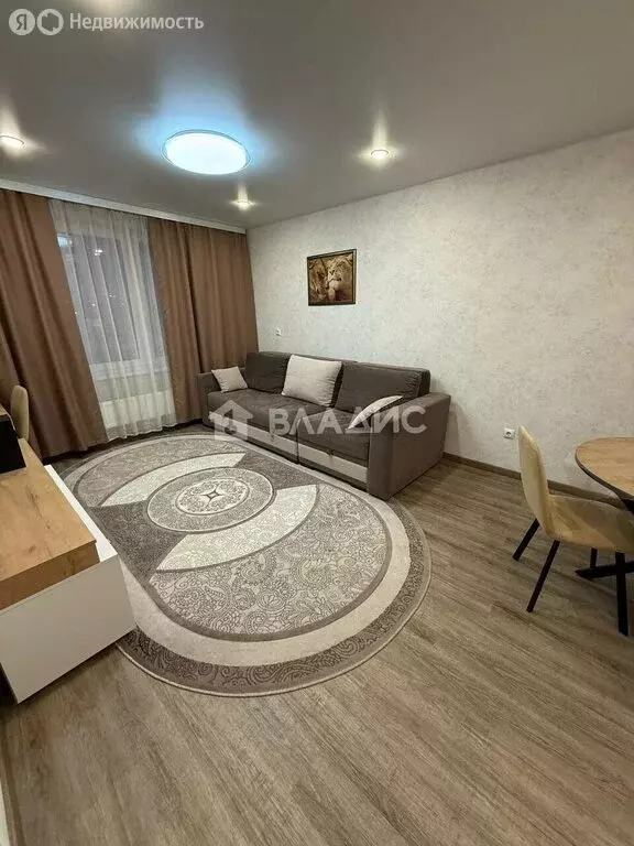 2-комнатная квартира: Тобольск, 6-й микрорайон, 110к1 (60.1 м) - Фото 1