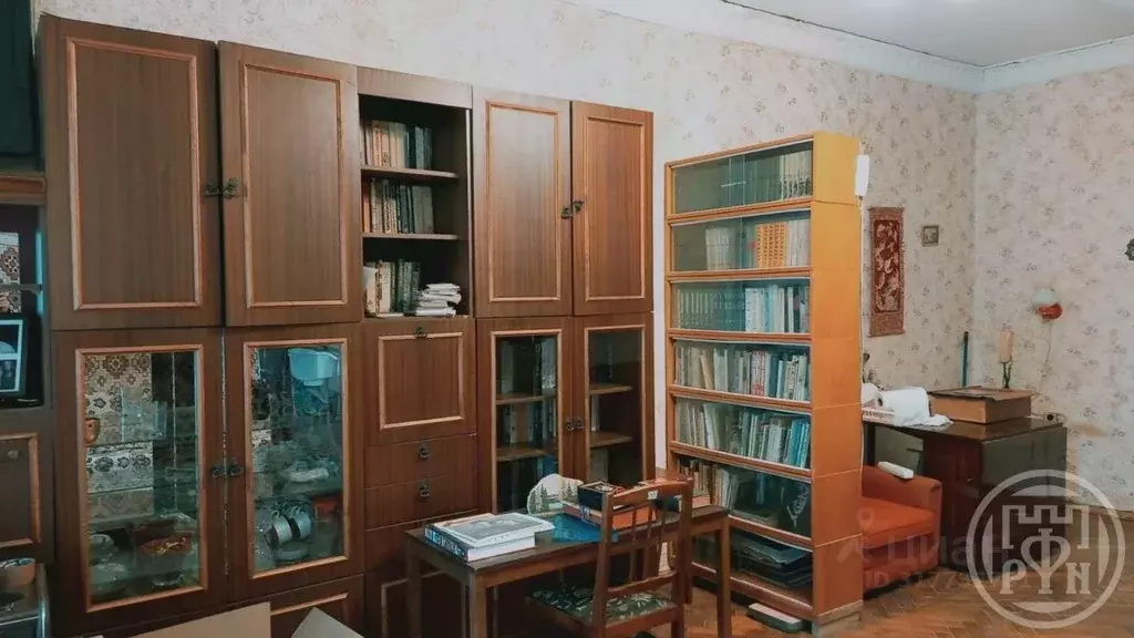Комната Санкт-Петербург Коломенская ул., 7 (26.5 м) - Фото 0