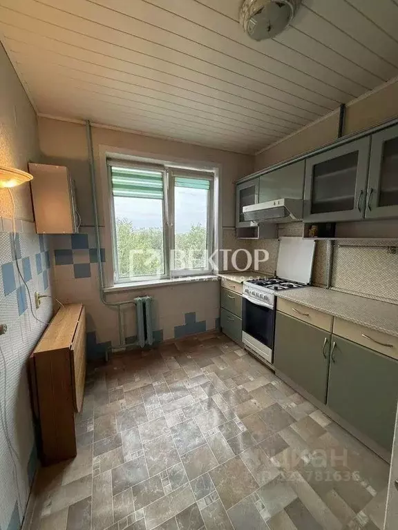 3-к кв. Владимирская область, Владимир ул. Комиссарова, 21 (65.0 м) - Фото 0