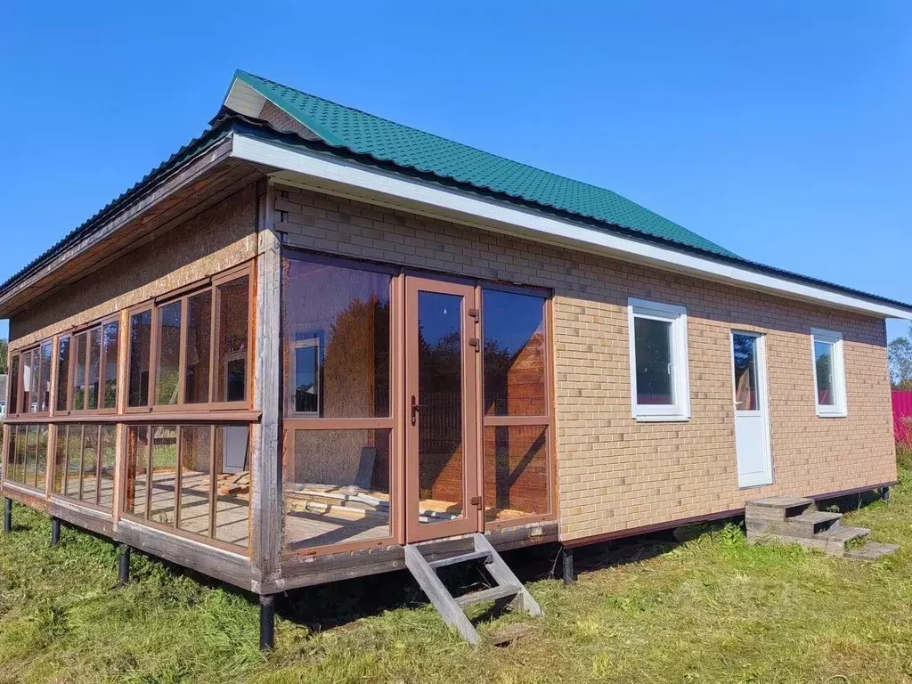 Дом в Ленинградская область, Лужский район, Мшинское с/пос, д. Большая ... - Фото 2