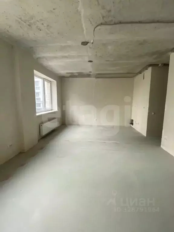 Студия Тюменская область, Тюмень ул. Новоселов, 92 (34.7 м) - Фото 1