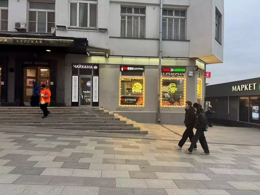 Торговая площадь в Москва ул. Земляной Вал, 27С2 (70 м) - Фото 0