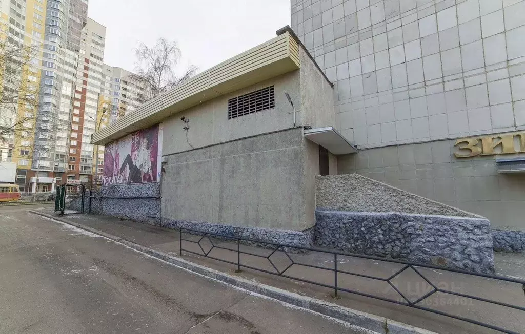 Помещение свободного назначения в Свердловская область, Екатеринбург ... - Фото 2
