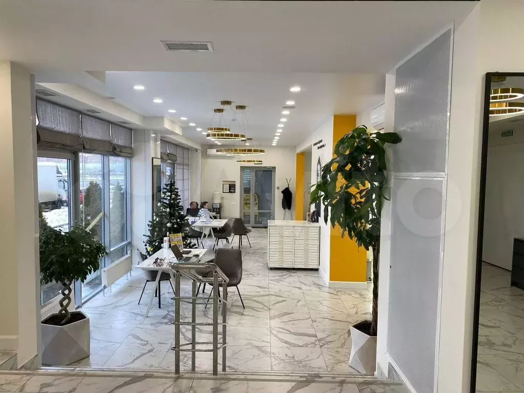 Продажа помещения, 221.4 м - Фото 1