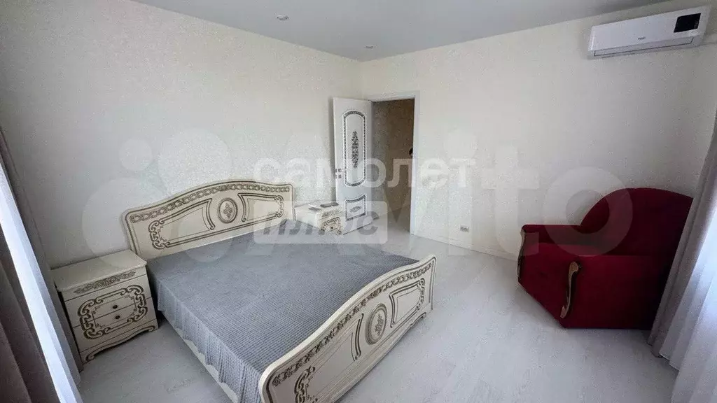 4-к. квартира, 100 м, 5/11 эт. - Фото 0