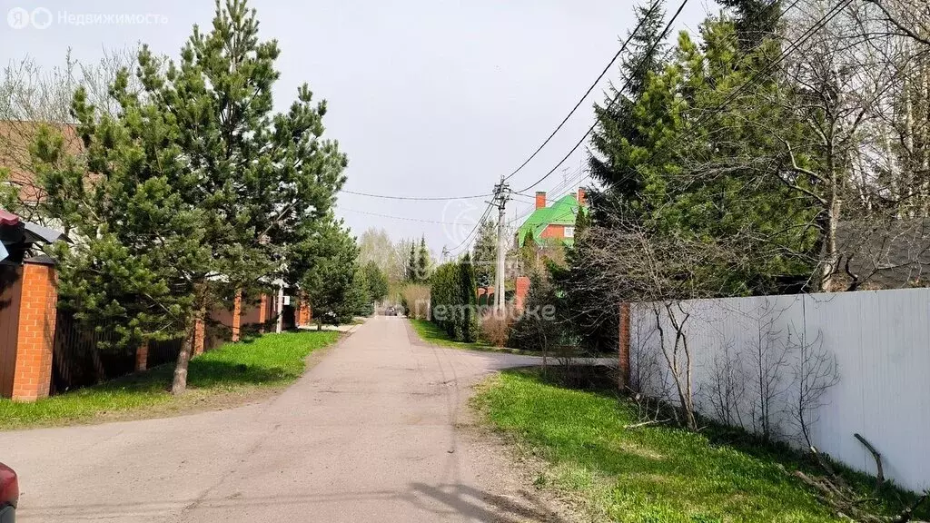 Участок в деревня Жостово, Сиреневая улица (24 м) - Фото 0