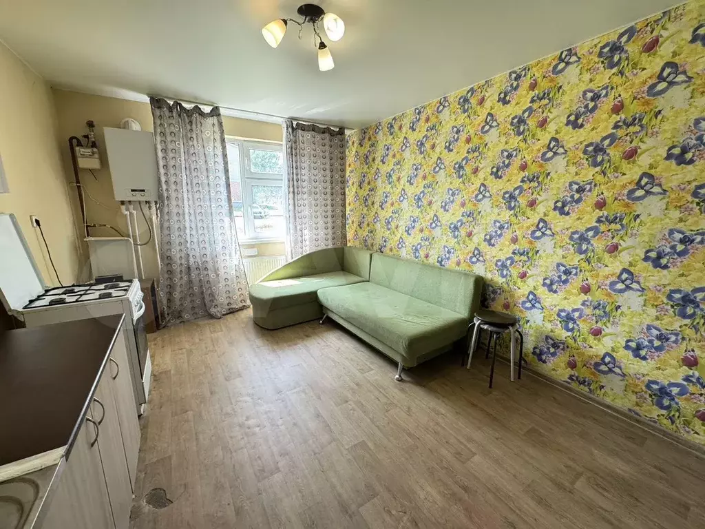 2-к. квартира, 77 м, 1/3 эт. - Фото 1